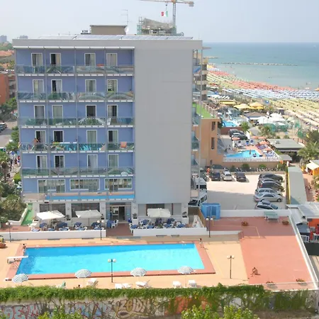Hotel Majestic 3*