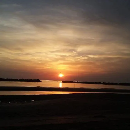 فندق Majestic 3*